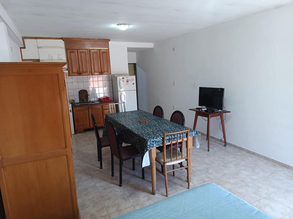 TV and multimedia, Dining area