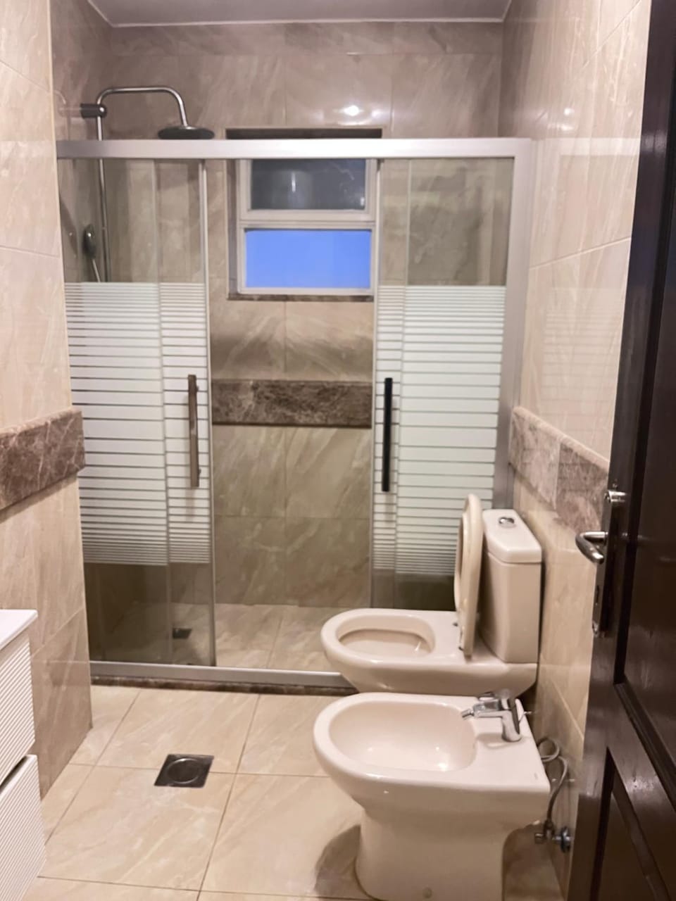شقق عبدون المميزة Apartment in Africa