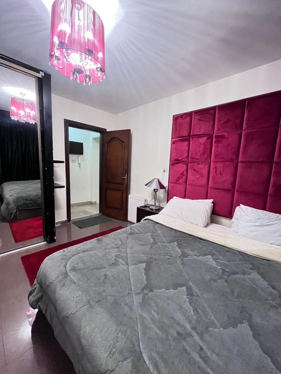 شقق عبدون المميزة Apartment in Africa