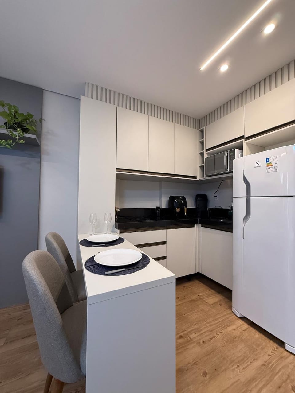 Studios Sublime - Elevador e Piscina und 01 Apartment in State of Mato Grosso, Brazil