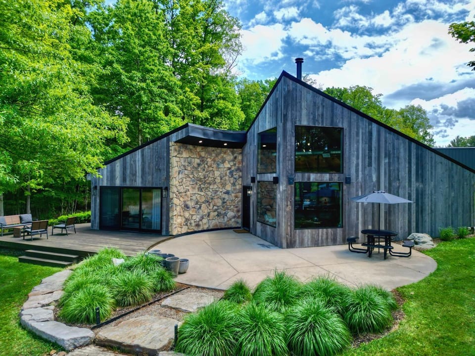 Standing Rock Farms Resort in Lake Erie