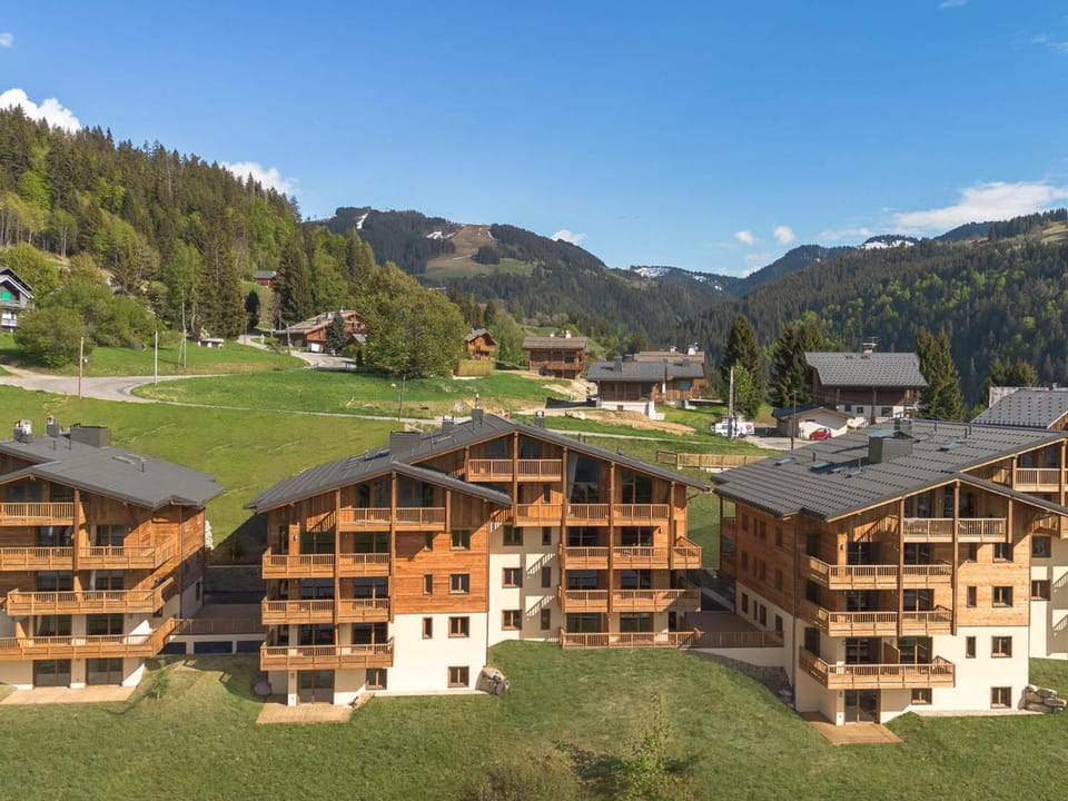 Appartement vue montagne - 6 pers. - FR-1-505-247 Apartment in Notre-Dame-de-Bellecombe