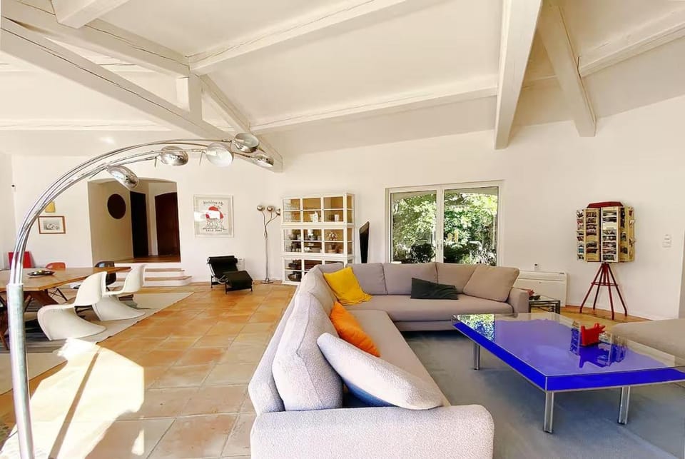 Luxury Villa, Infinity Pool, Beach 5 min Villa in Gassin