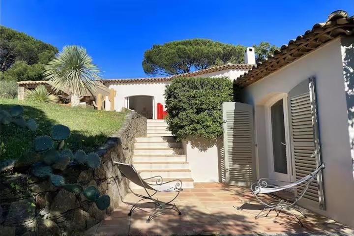 Luxury Villa, Infinity Pool, Beach 5 min Villa in Gassin