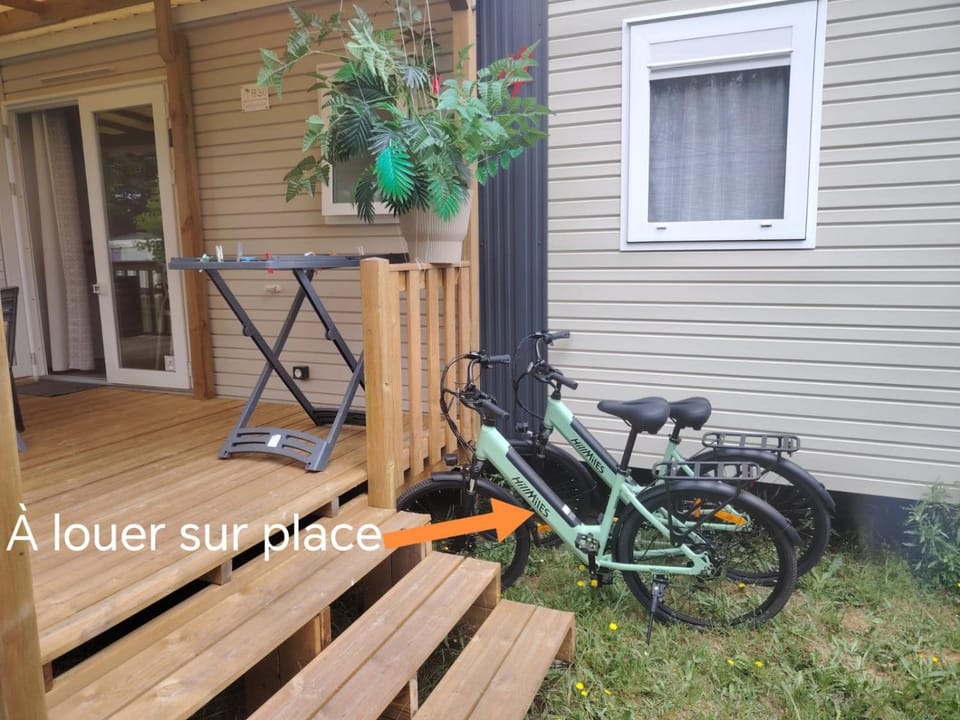 MOBIL-HOME "B27" tout confort avec piscine & lave-linge gratuits Campground/ 
RV Resort in Mimizan