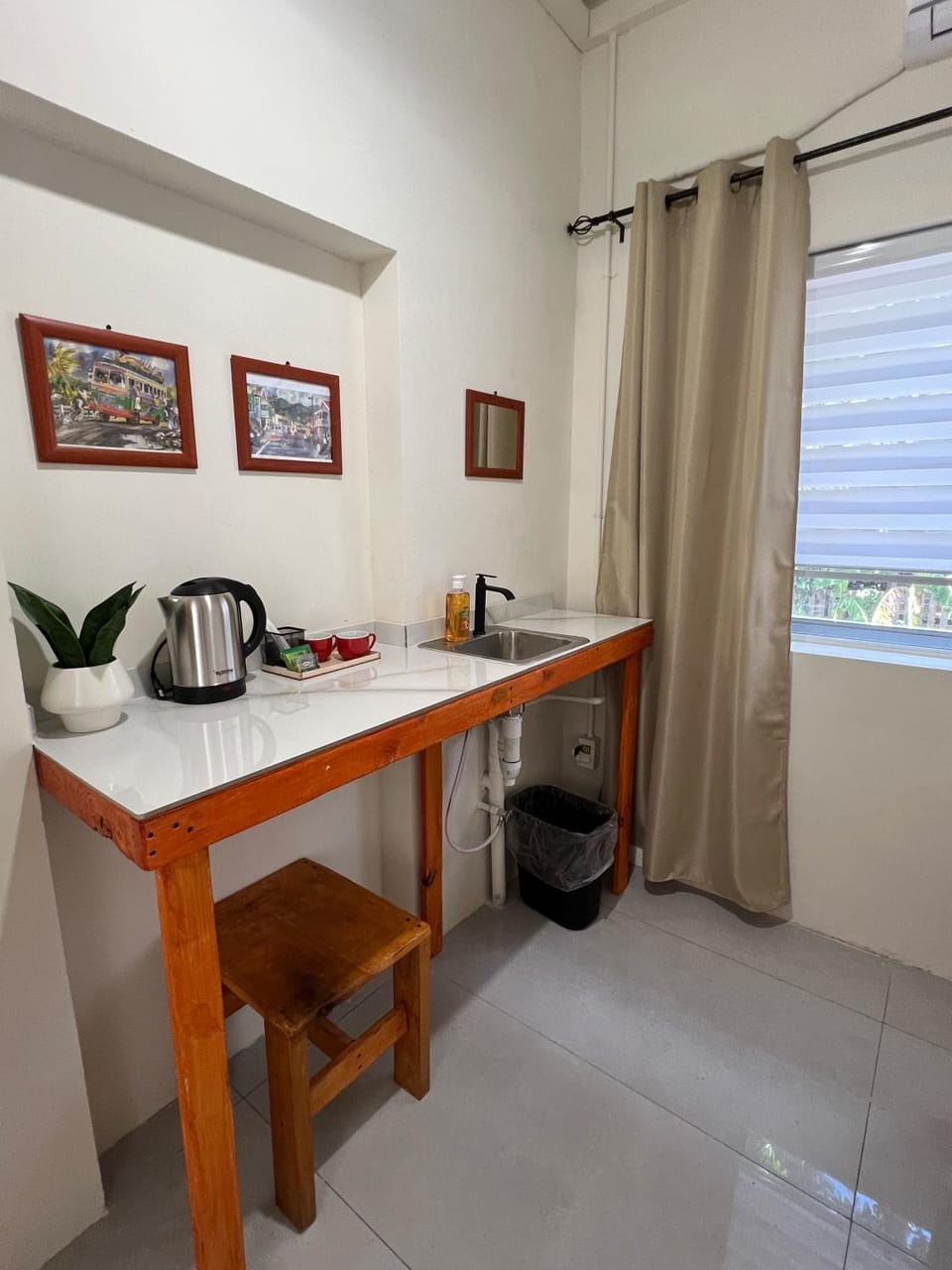 Coffee/tea facilities