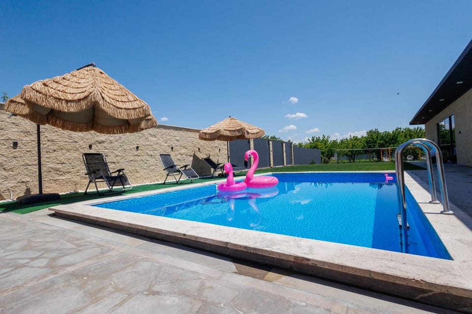 Haykashen Luxury Apartment in Armenia