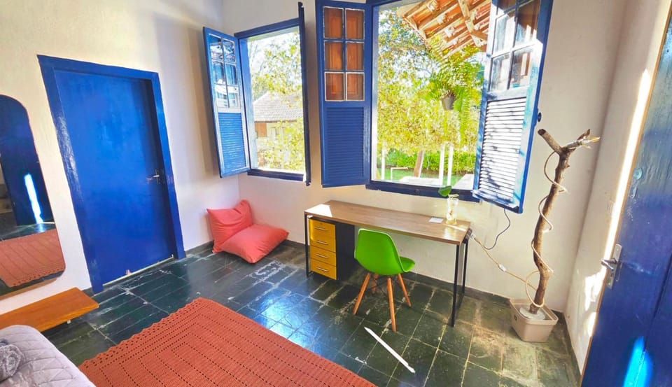 Photo of the whole room, Dining area, Bedroom
