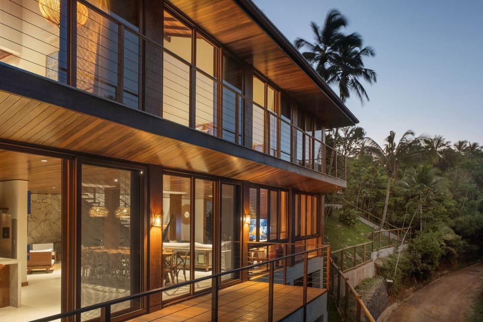 Property building, Balcony/Terrace