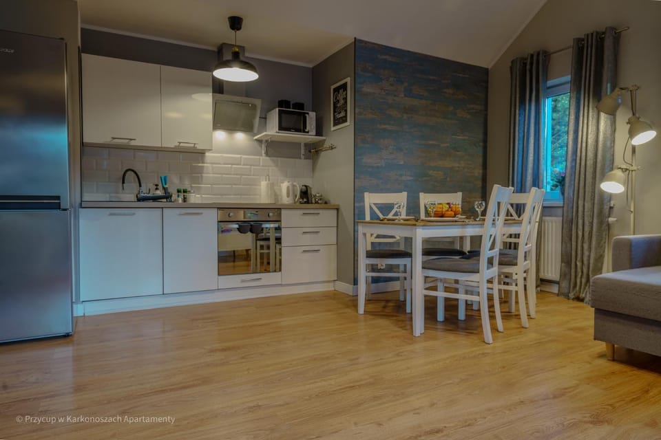 Przycup w Karkonoszach Apartamenty - Apartamenty nad Górskim Strumieniem Karpacz Apartment in Lower Silesian Voivodeship