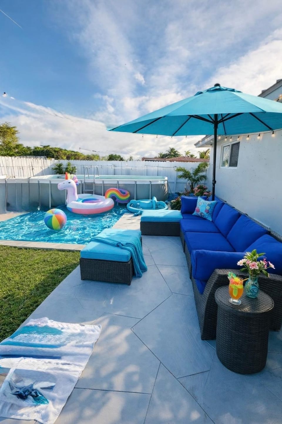 Miami Spacious Retreat BBQ Pool Fire Pit Near Ocean House in Ojus