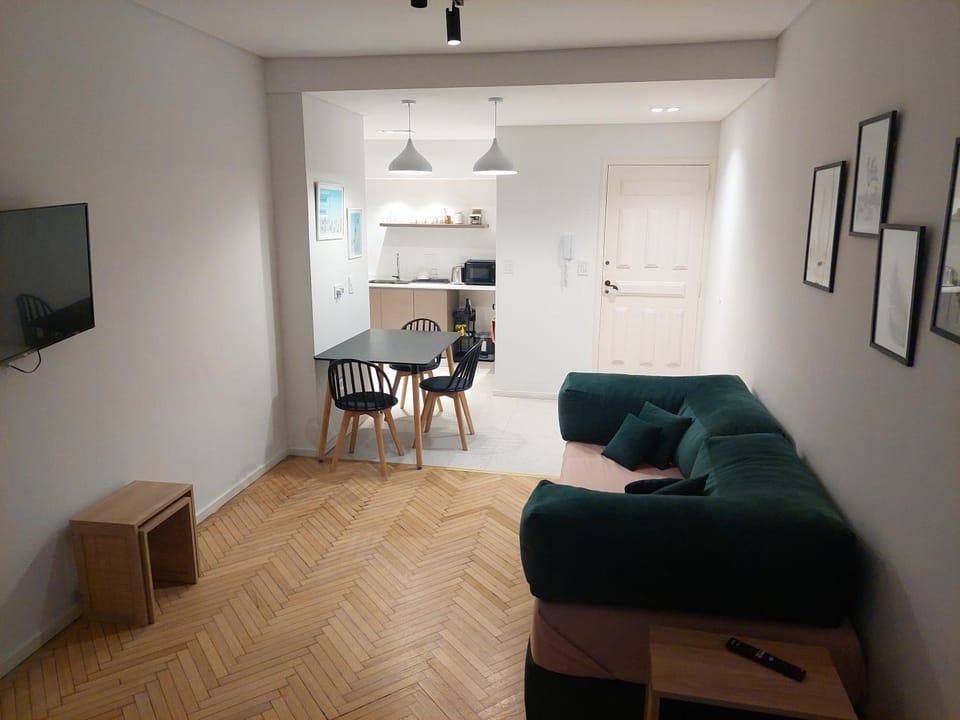 Departamento 3 Ambientes Recoleta - Si hay internet Wifi Apartment in Buenos Aires
