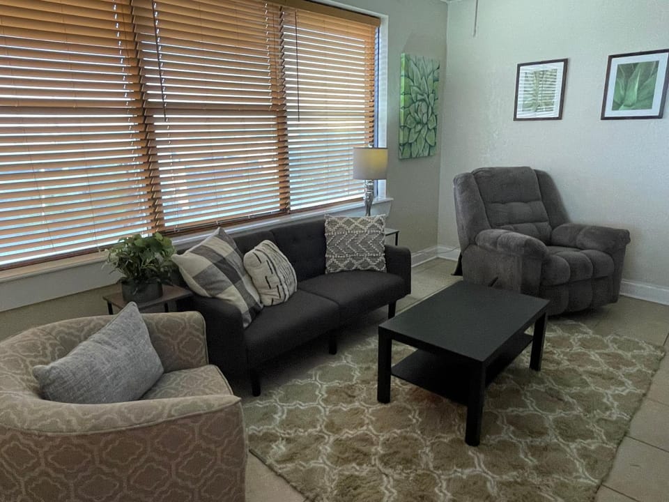 Historic Heart of Downtown Jax Apartment in Jacksonville