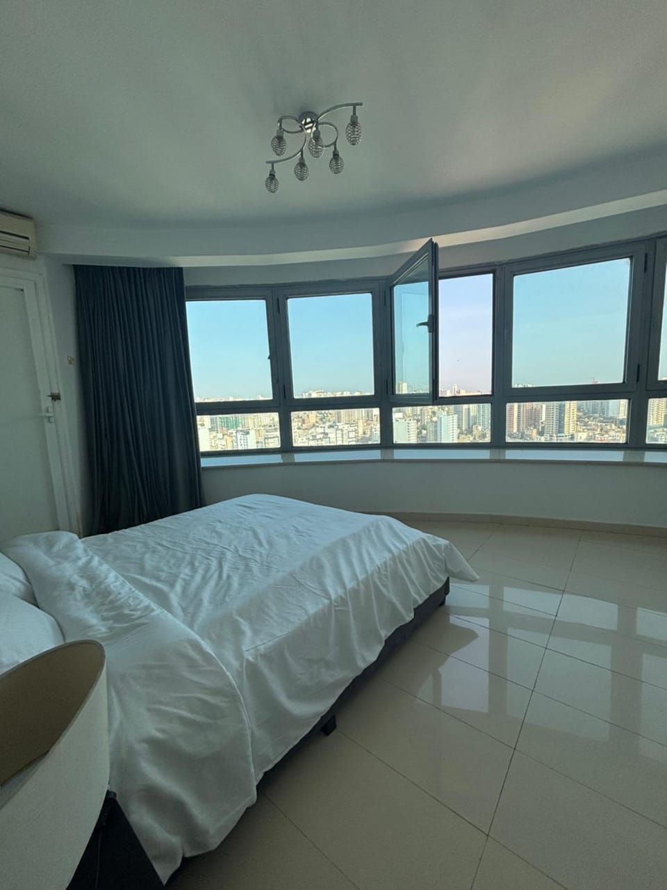 T5 luxe avec vue sur mer Apartment in Oran