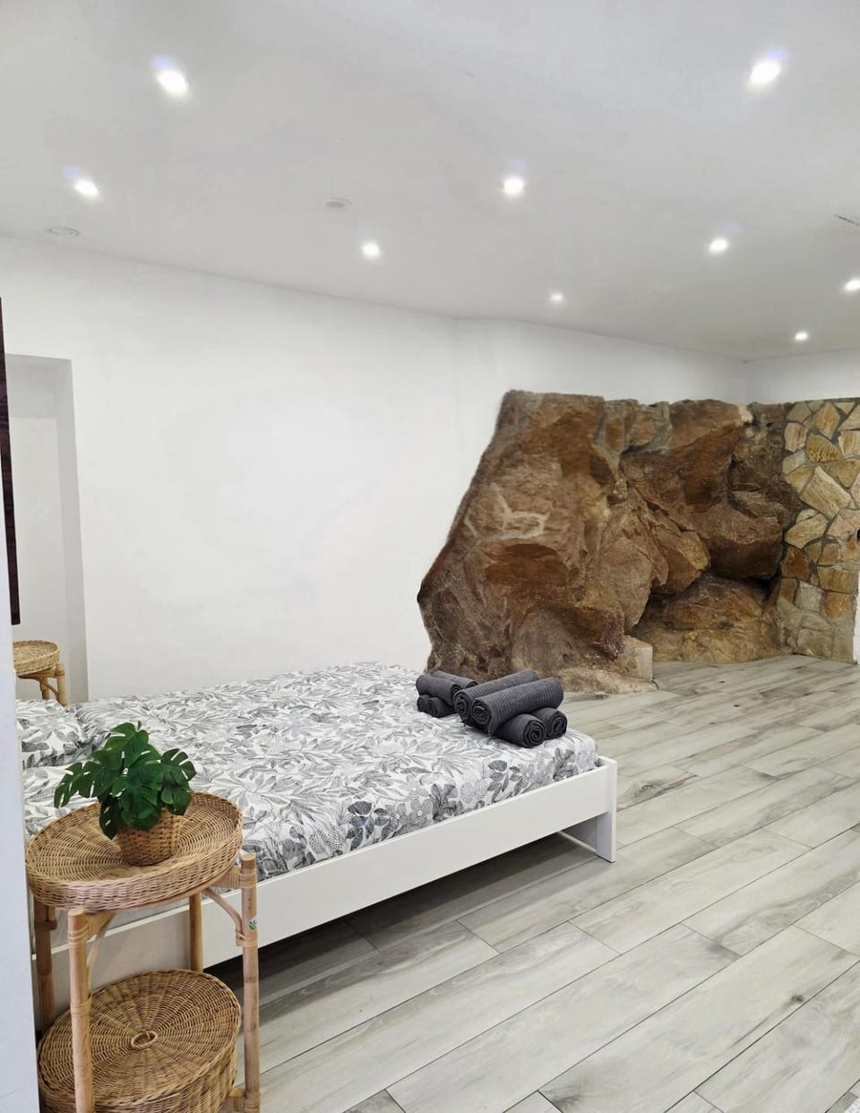 Living room, Bedroom