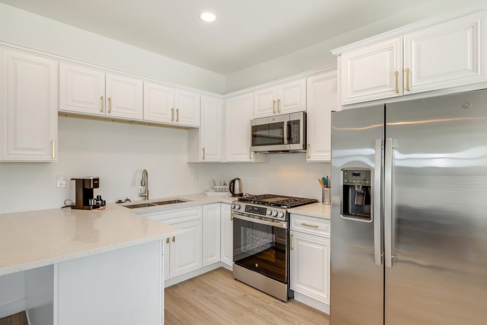Easy Dtwn Access! Prime PHX Stay For Couples House in Phoenix