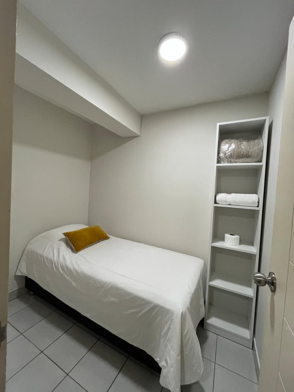 Heart of Miraflores - 4BR - Steps to Kennedy Park Apartment in Miraflores