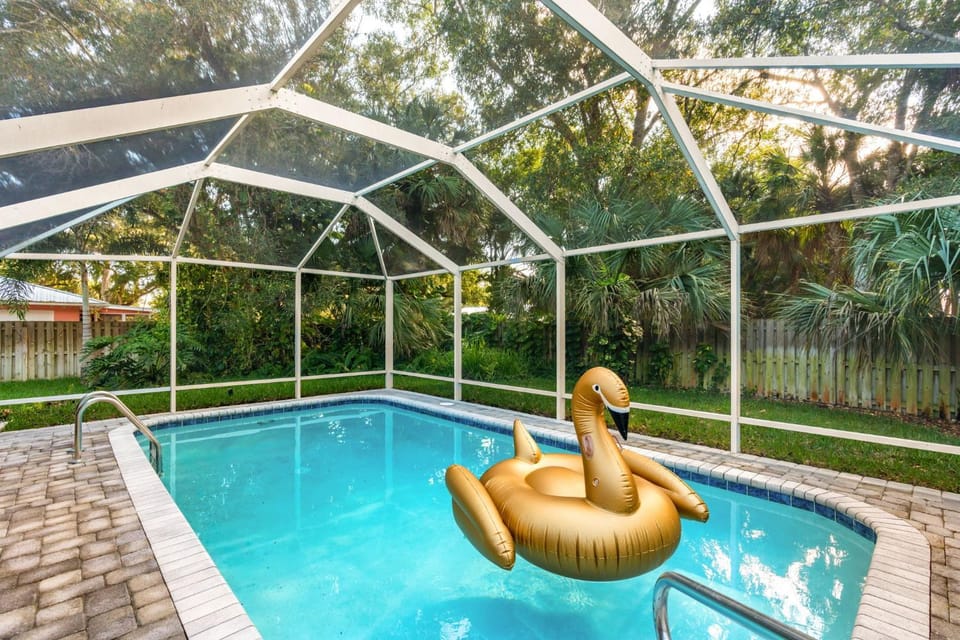 Day, Garden, Garden, Garden view, Pool view, Swimming pool, Swimming pool