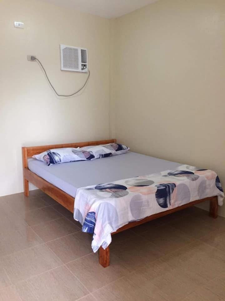 Florianas Pension House Bed and Breakfast in Siquijor