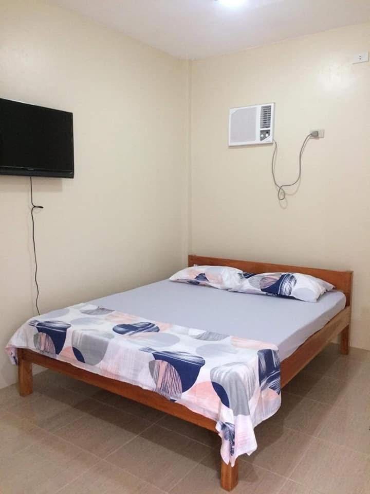 Florianas Pension House Bed and Breakfast in Siquijor