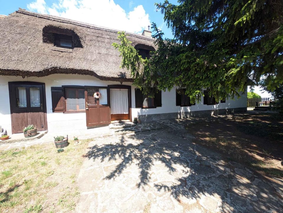 Property building, Summer