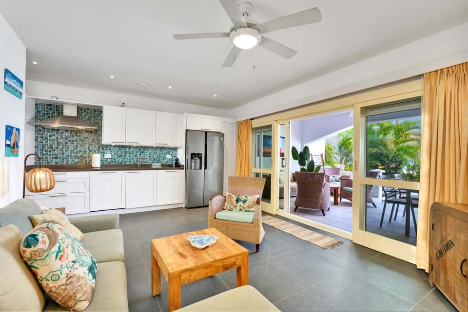 Apartment Belmar 6 with a beautiful view and refreshing shared pool Apartment in Venezuela