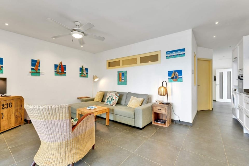 Apartment Belmar 6 with a beautiful view and refreshing shared pool Apartment in Venezuela