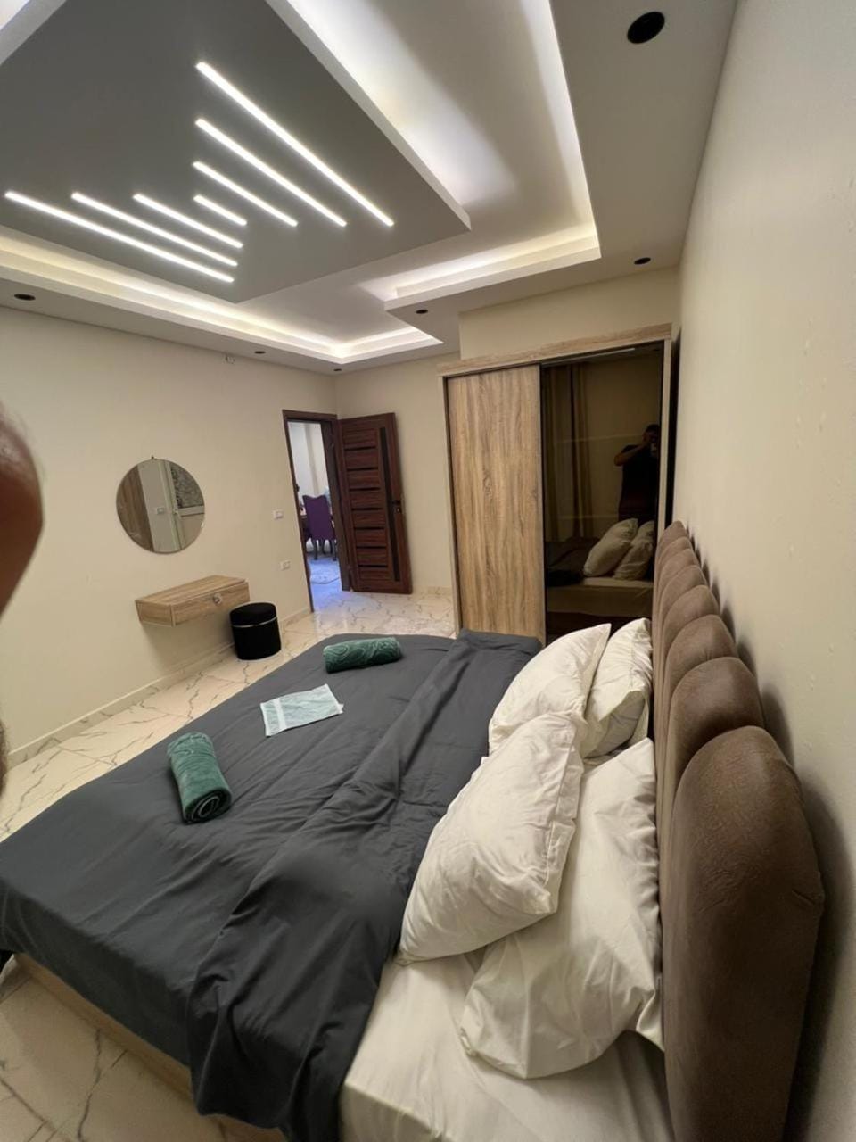 Bed, Photo of the whole room, Bedroom, wardrobe