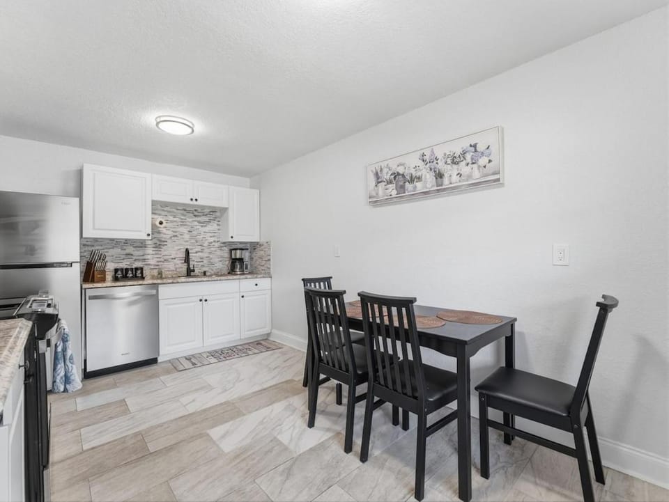 Clearwater Charm First Floor #1 Apartment in Florida