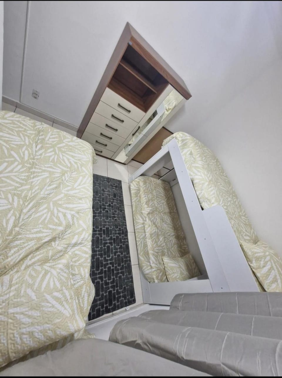 Seu quintal de praia em São Vicente Apartment in Santos