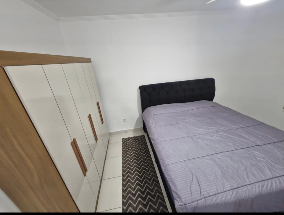 Seu quintal de praia em São Vicente Apartment in Santos