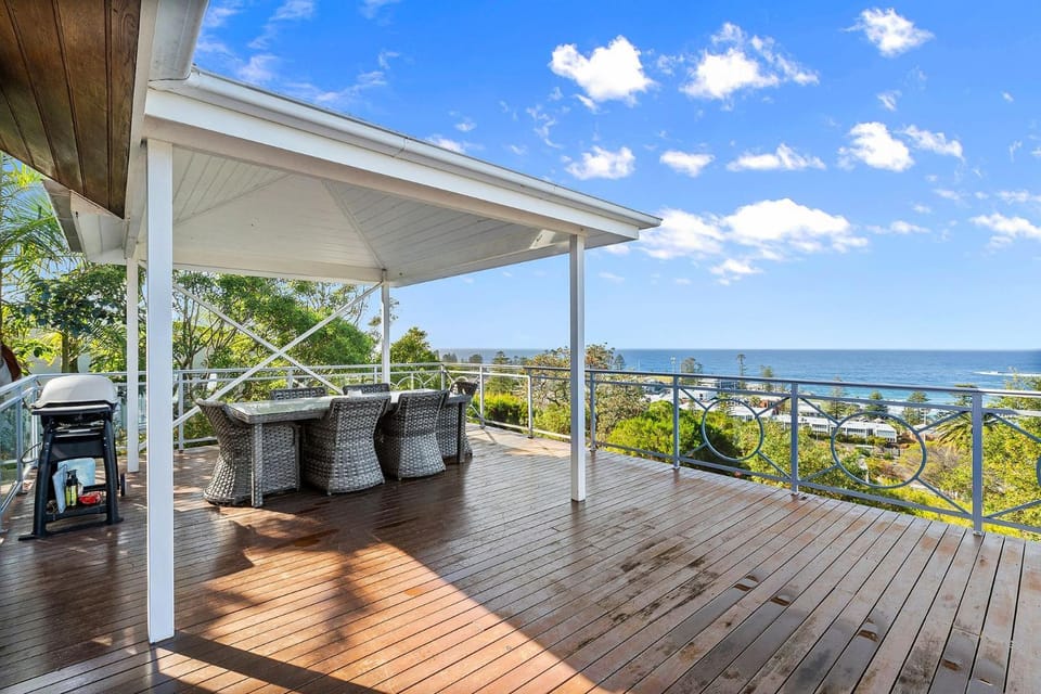 Patio, Day, Natural landscape, View (from property/room), Balcony/Terrace, Sea view