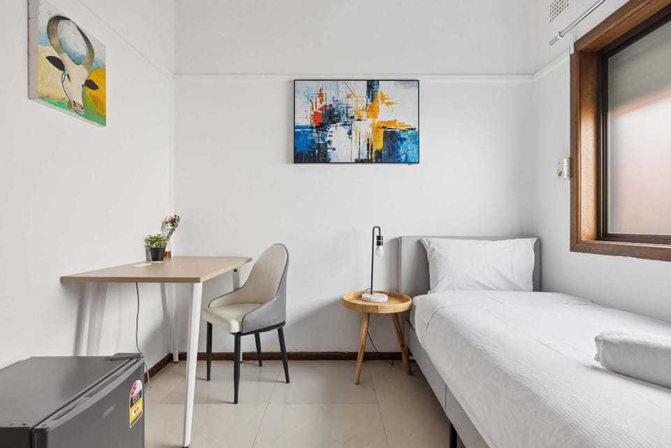 Single Room at Blacktown - Close to Sydney Zoo & Westpoint - Shared Bathroom House in Sydney