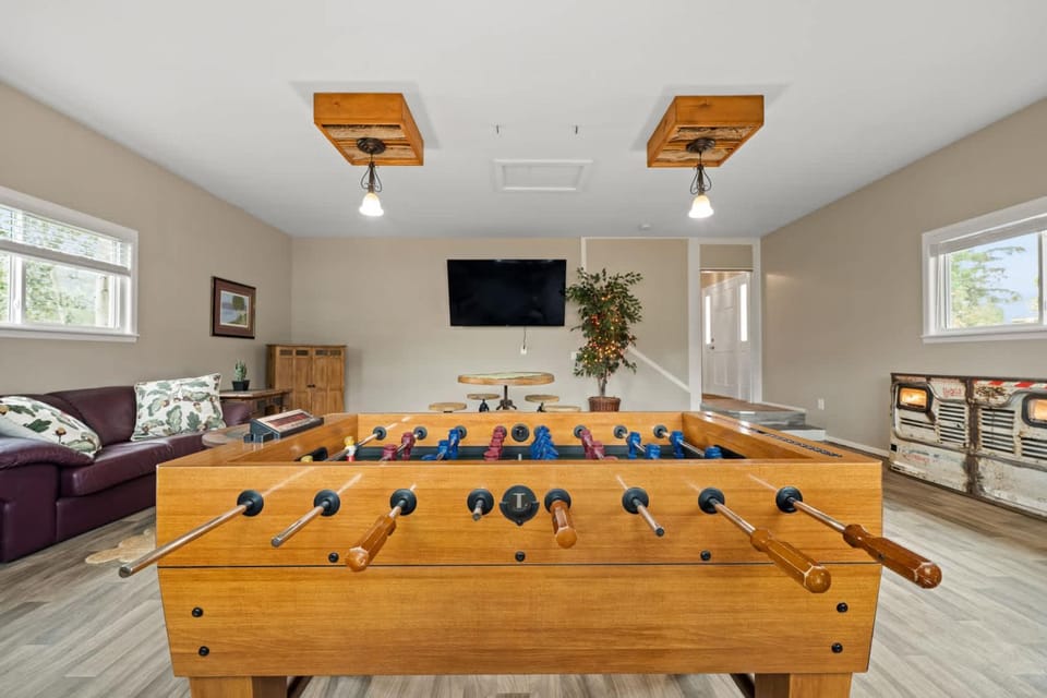 Woodland Park Home with Direct Views of Pikes Peak House in Woodland Park
