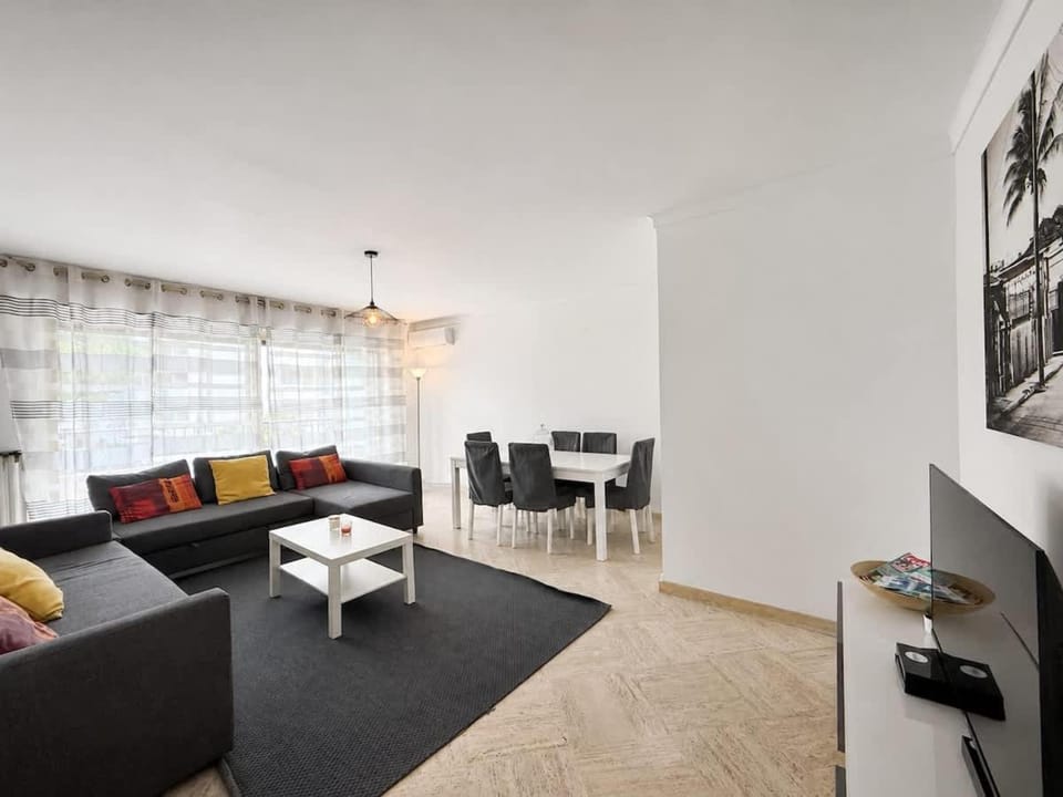 Appartement Familial - Antibes - Proche Plages Apartment in Antibes