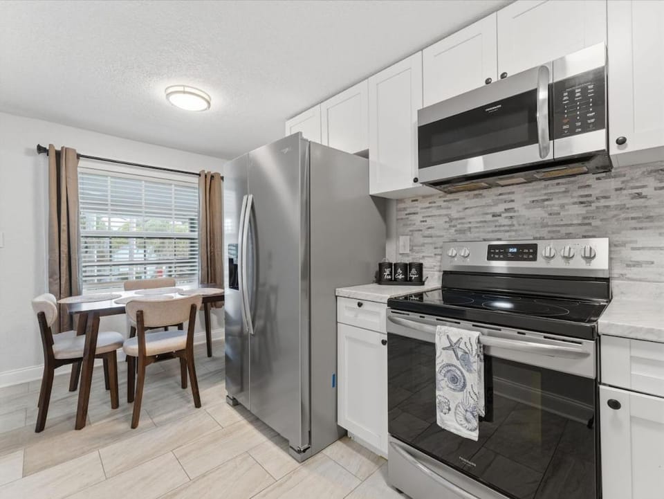 Clearwater Charm- #4 Apartment in Florida