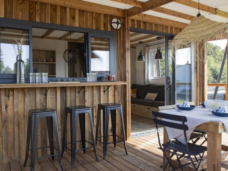 Chalet, animaux admis - 6 pers. - API-1-52-2774 Campground/ 
RV Resort in Centre-Val de Loire