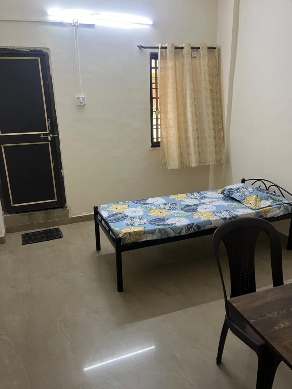 Kiran villa stay home Bed and Breakfast in Pune
