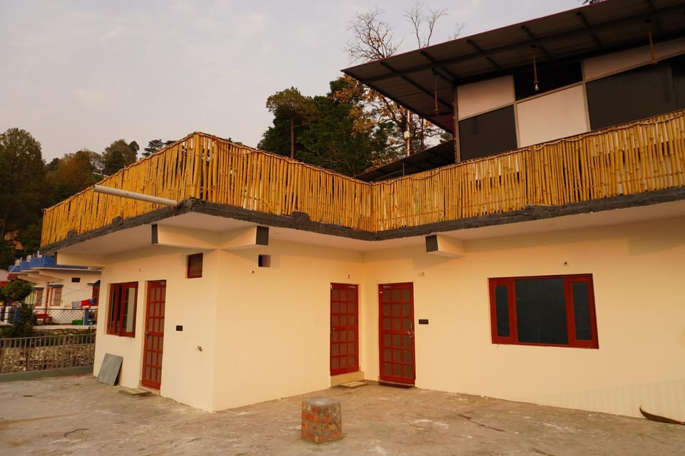 Property building, Day