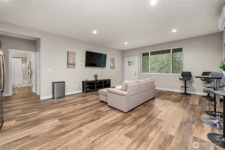 U&S Classic Apartment in Allyn-Grapeview