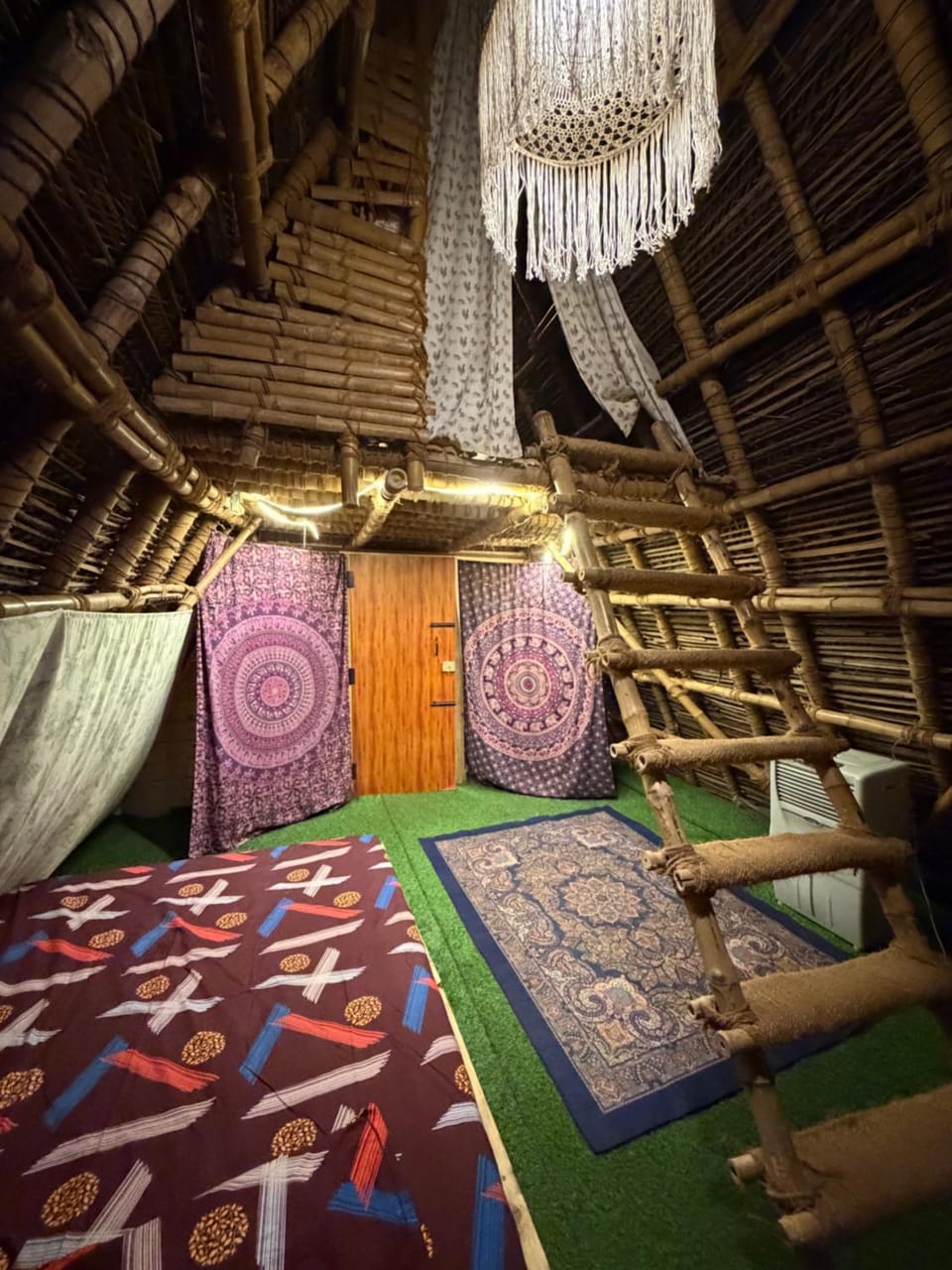 v kudil Luxury tent in Tamil Nadu
