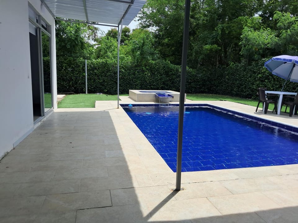 descanso ideal en ricaurte giradot House in Ricaurte