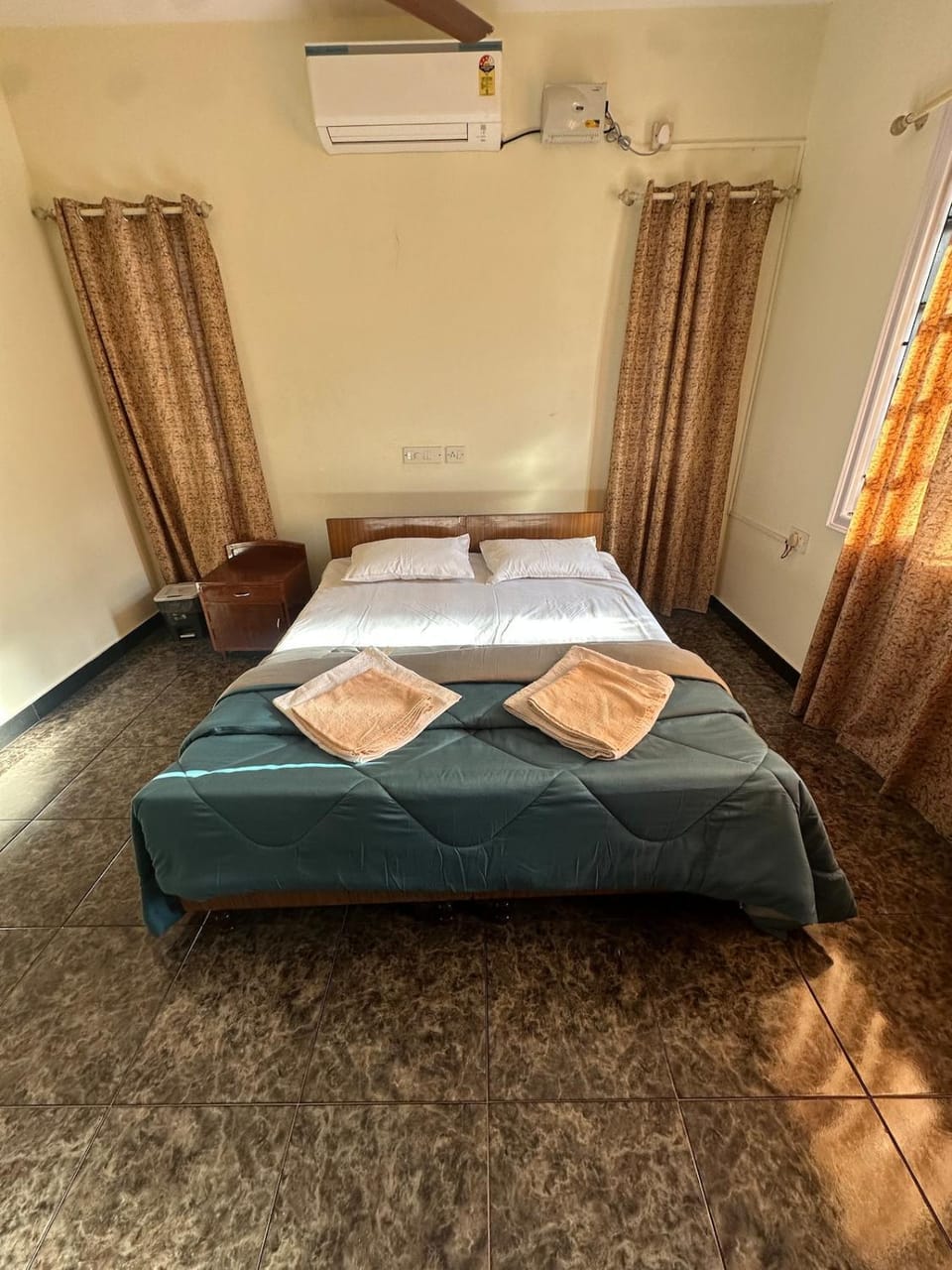 Spacious 3 Bedroom Villa in Balmata- Emmanuel Home Villa in Mangaluru