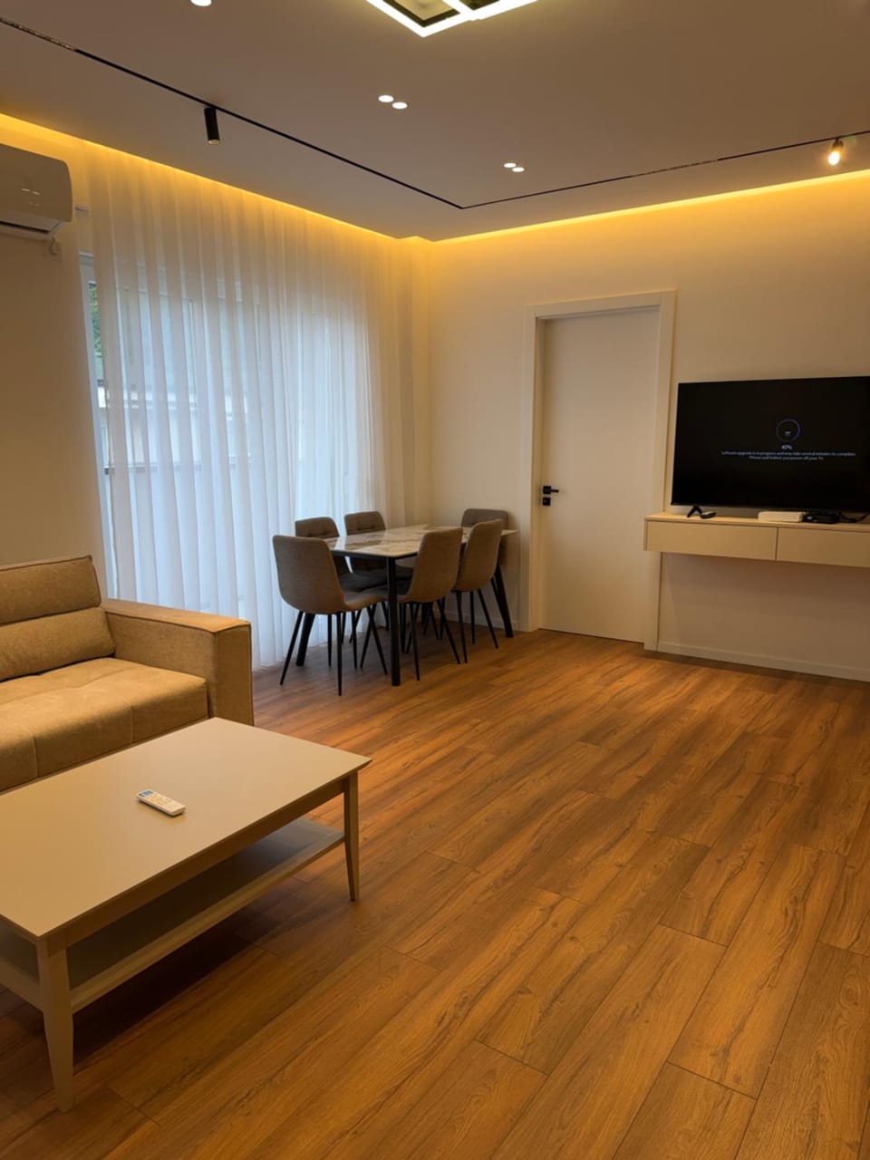 TV and multimedia, Living room, Seating area