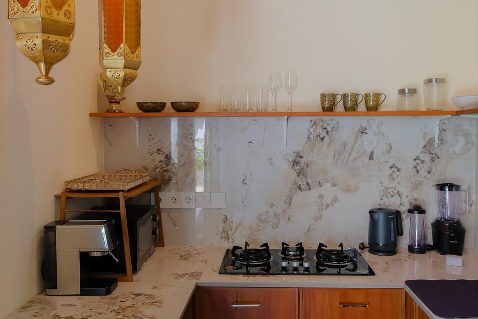 Warm Minimalist 1 BR Villa with Private Pool for a Relaxing Stay Villa in Kuta Selatan