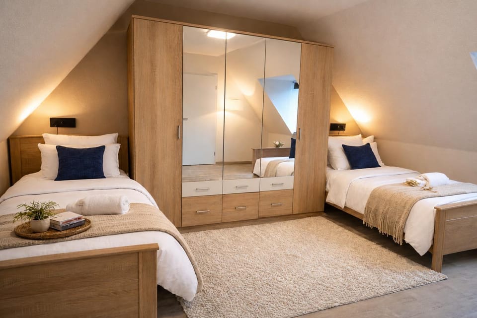 Bed, Photo of the whole room, Bedroom, towels, wardrobe