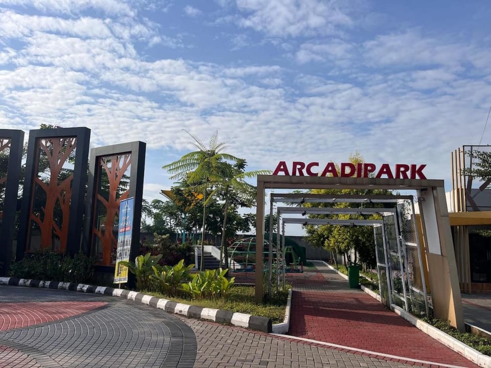 Arcadia 68 Guest House Syariah Bandung House in West Java