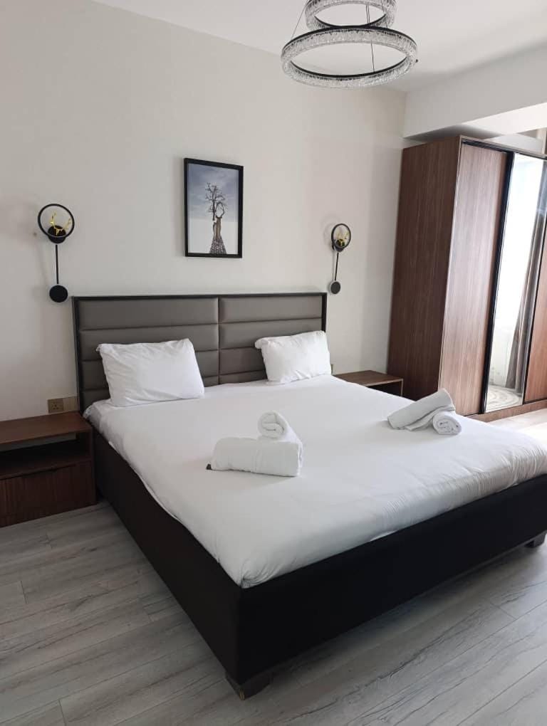 Bedroom, wardrobe