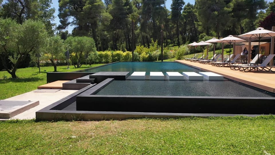 Property building, Swimming pool