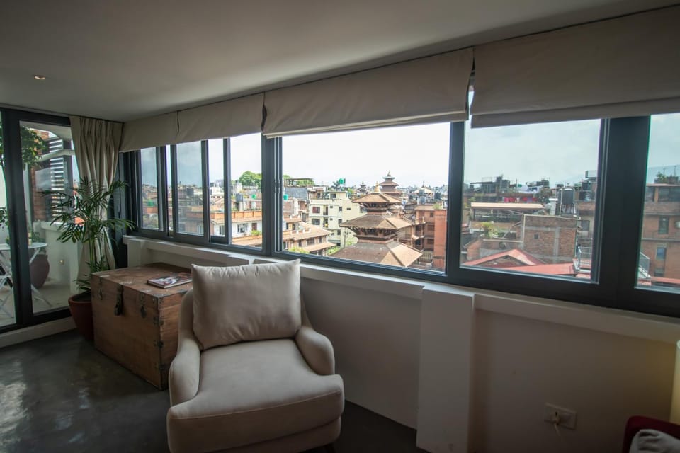 Living room, City view, Landmark view